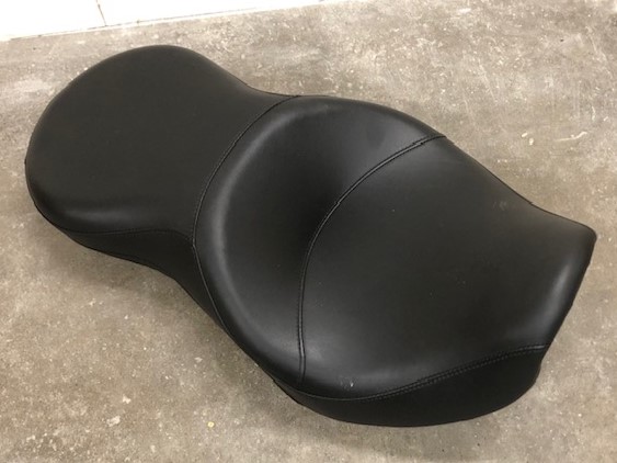 Harley-Davidson Sundowner duo zadel Dyna-modellen (2006-2017) 51540-06