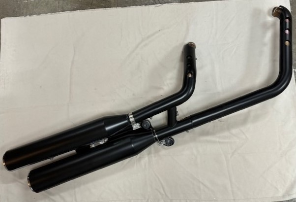 Uitlaatsysteem Harley-Davidson M8 Softail FXBB(S) en FXLRS (2018-2020)