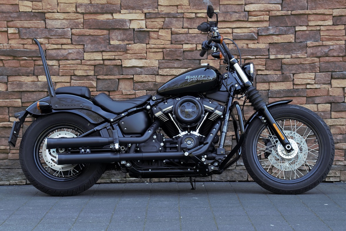 2019 Harley Davidson FXBB Street Bob Softail Milwaukee 