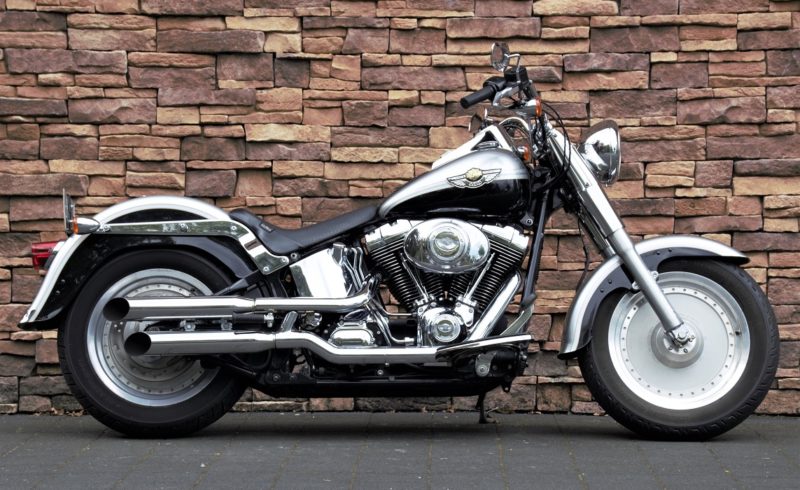 In de naam Duizeligheid sigaar Harley-Davidson Softail Fat Boy FLSTF motorfiets kopen US Bikes Uden