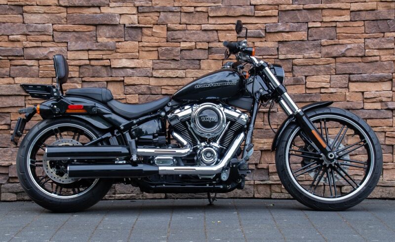 2018 Harley-Davidson FXBR Breakout Softail 107 M8