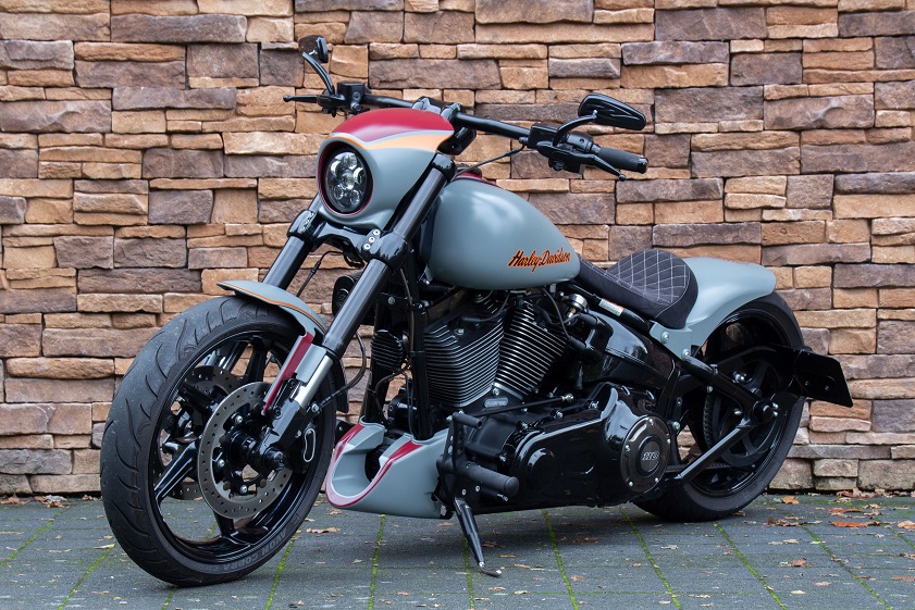 2016 Harley-Davidson FXSE Pro Street Breakout CVO 110 Screamin Eagle Thunderbike LV