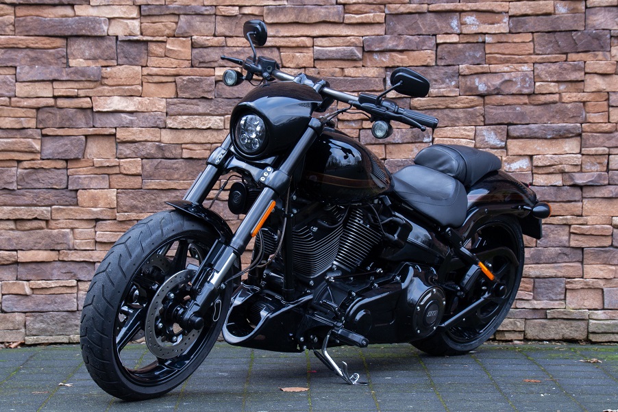 2017 Harley-Davidson FXSE Pro Street Breakout CVO 110 Jekill & Hide LF